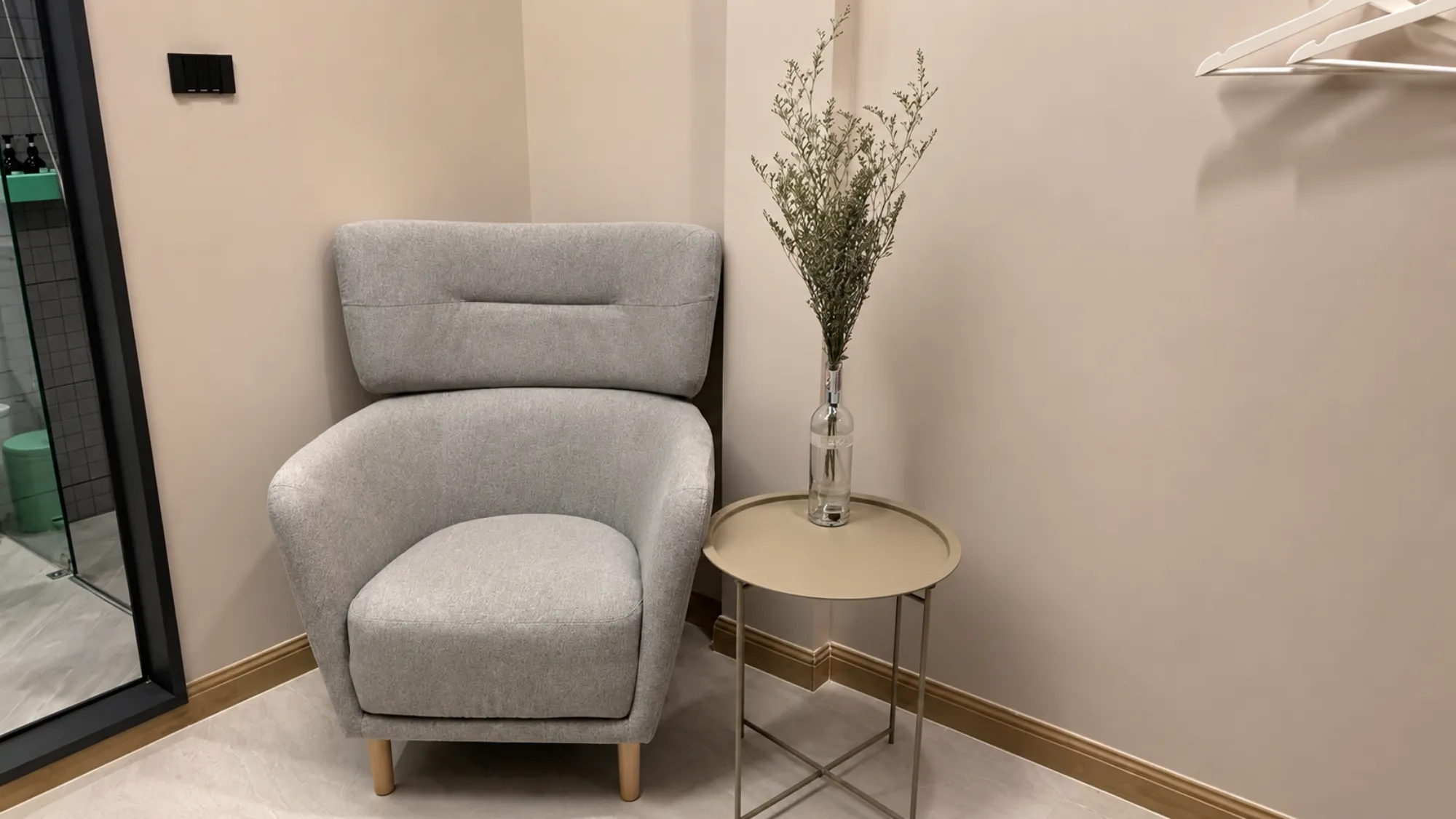 R1 Cozy Queen Room at CozyOnTop Ekkamai 42 — photo 4