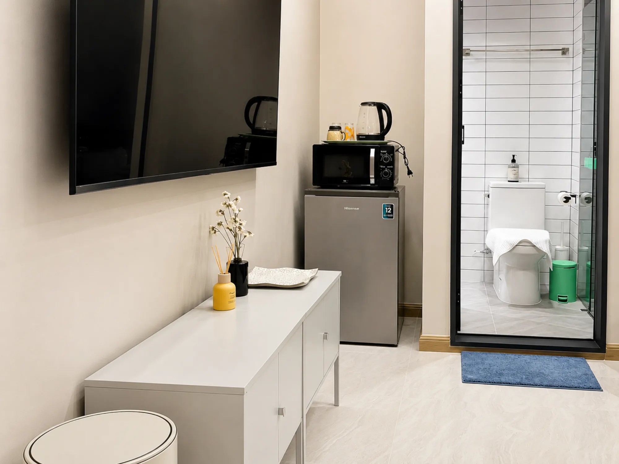 R3 Cozy Queen Room at CozyOnTop Ekkamai 42 — photo 4